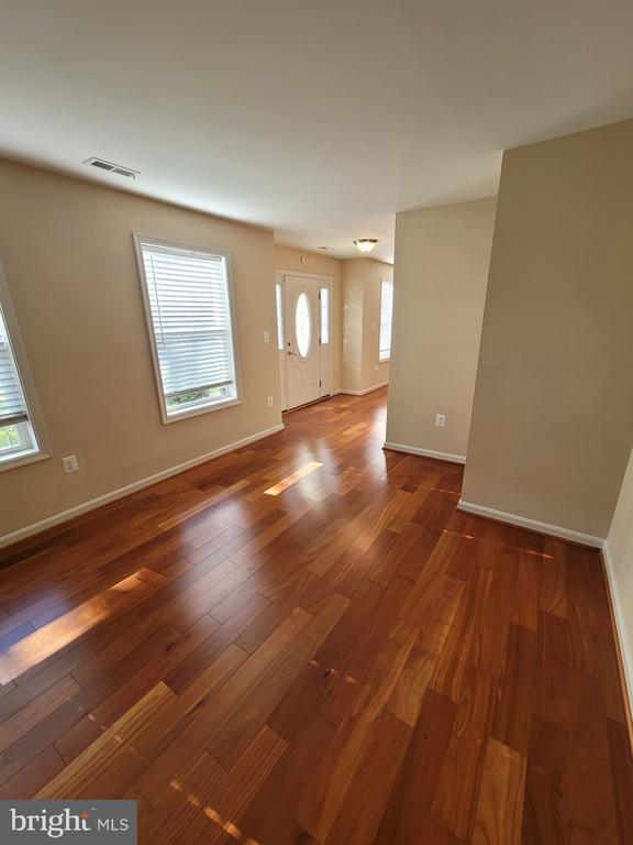 Photo - 141 Jefferson Rd