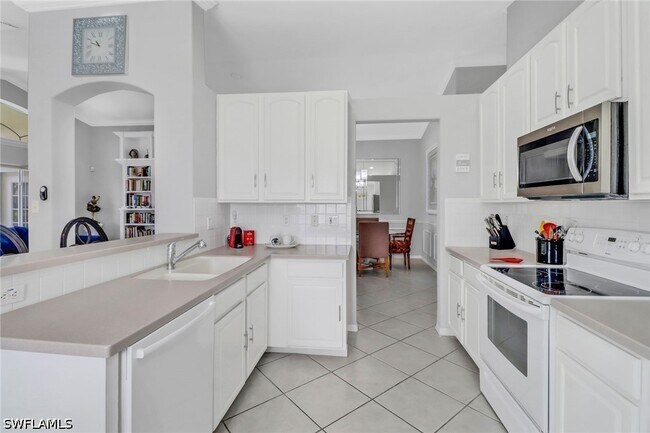 Photo - 7477 Lourdes Ct