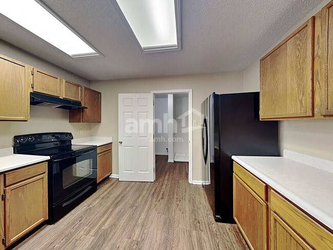 Photo - 11 Lowell Ct