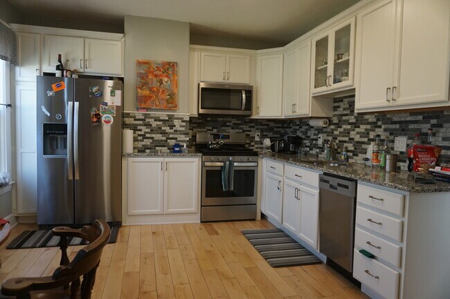 Photo - 14 Orange St Unit 1