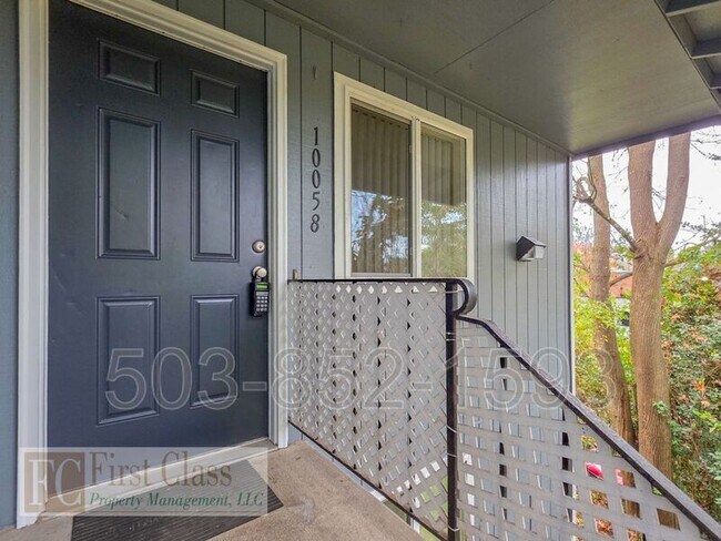 Photo - 10058 SW Garrett St