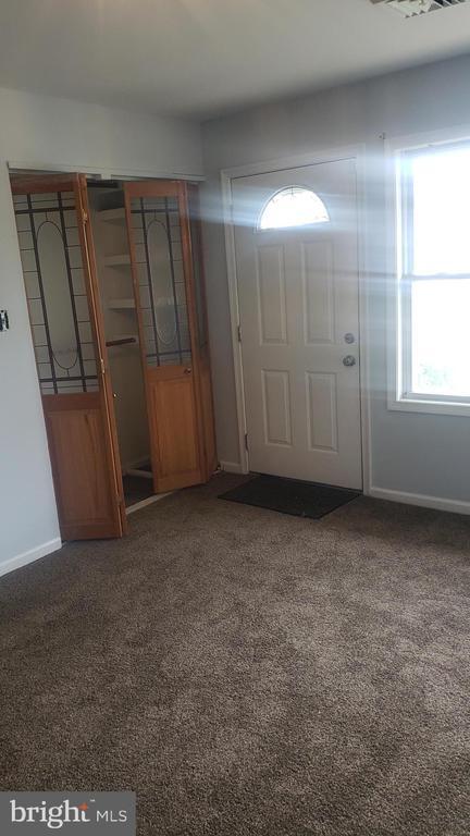 Photo - 212 Allendale Dr