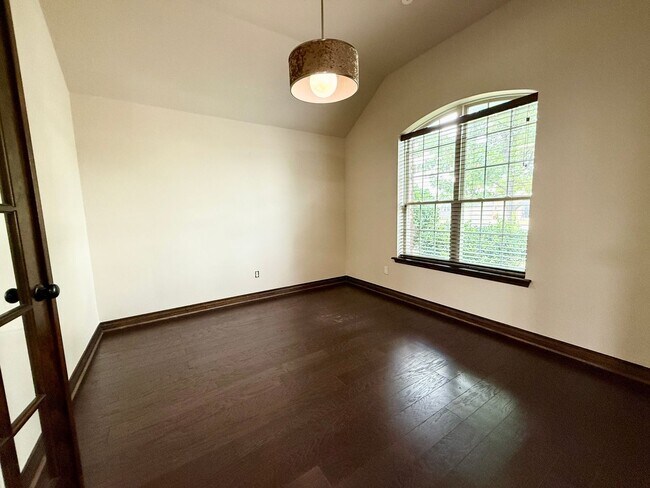 4321 Carrington Ct
