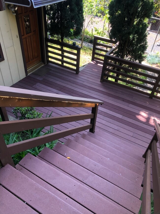 Building Photo - 1833 Magellan Dr Unit 2