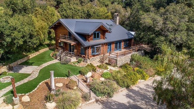 Building Photo - Ojai hideaway! Rental