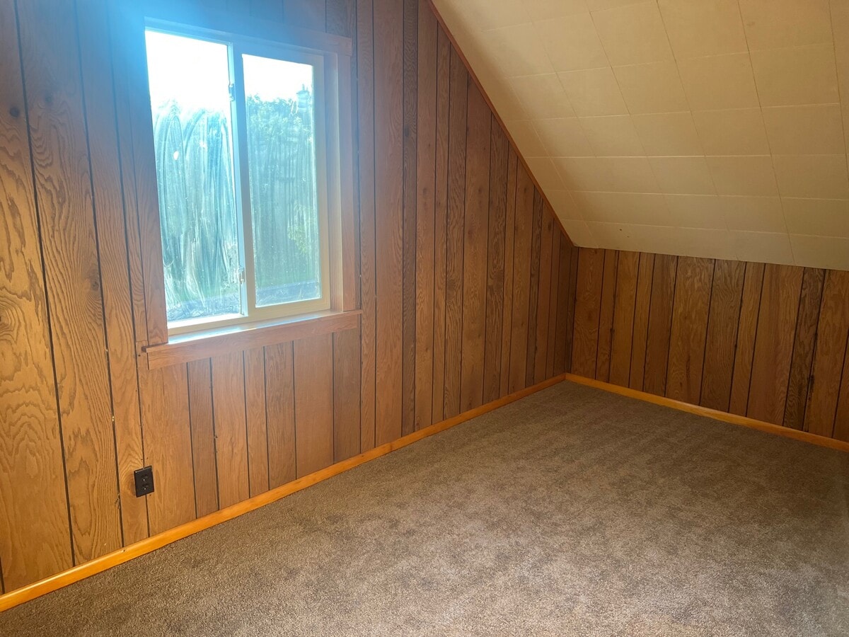Dormitorio de la planta superior - N4910 County Road S