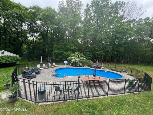 Photo - 92 Quail Ln