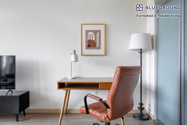 Photo - 3920 Stone Way N Unidad FL3-ID564