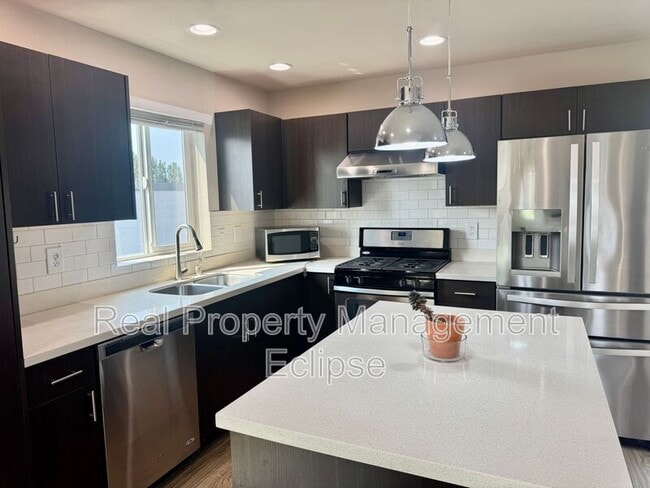 Photo - 733 106th Pl SW