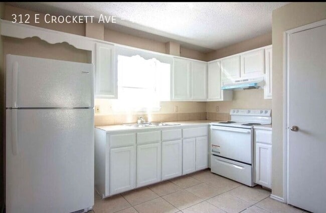 Photo - 312 E Crockett Ave Unit 40