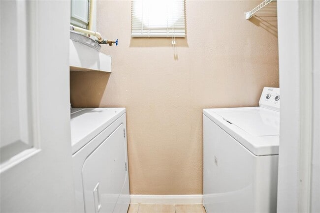 Photo - 501 W 26th St Unit 106