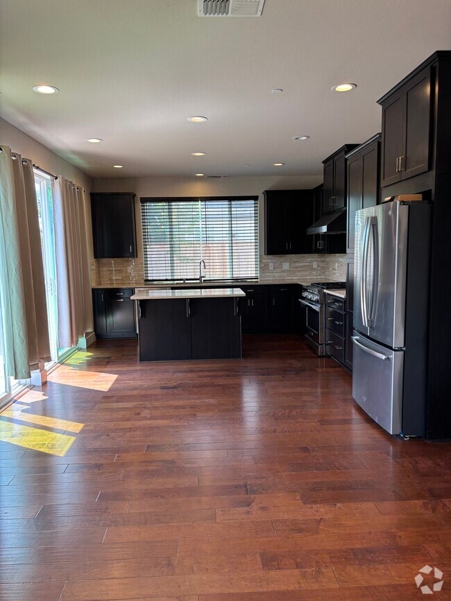 Building Photo - 3472 San Sonita Dr Rental