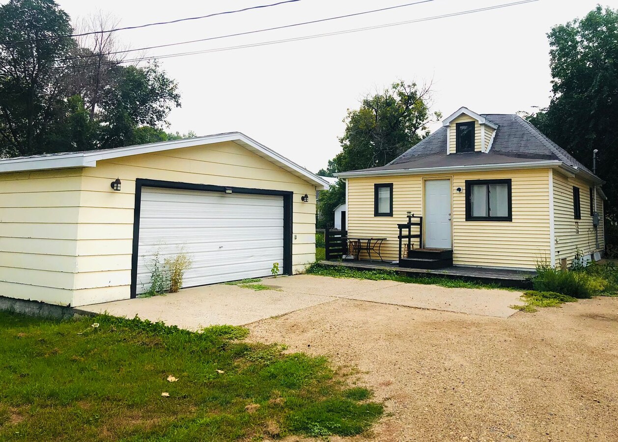 House- NW - House- NW