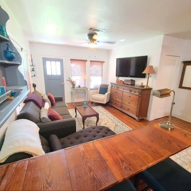 Photo - 1425 Munger St