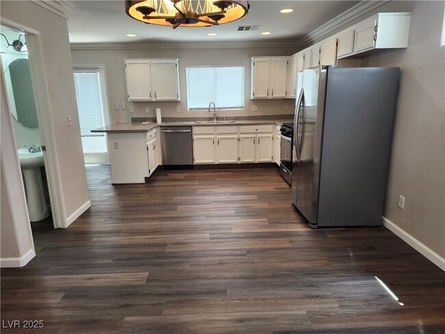 Building Photo - 5165 Paradise Skies Ave Rental