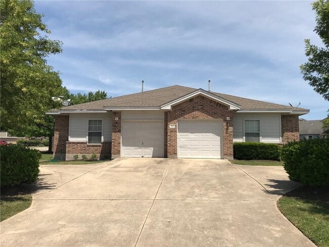 Photo - 2866 Southampton Way Townhome