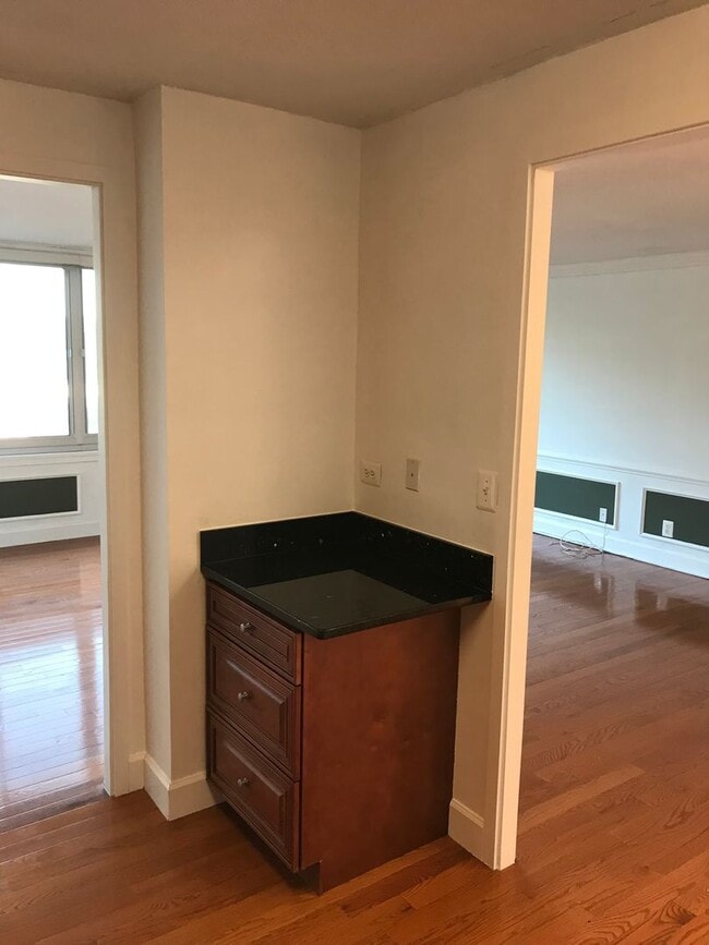 Photo - Luxury 1 bedroom 1 bath condo with great amenities