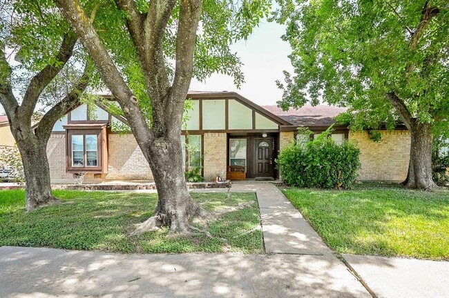 Building Photo - 19226 Plantain Dr Rental