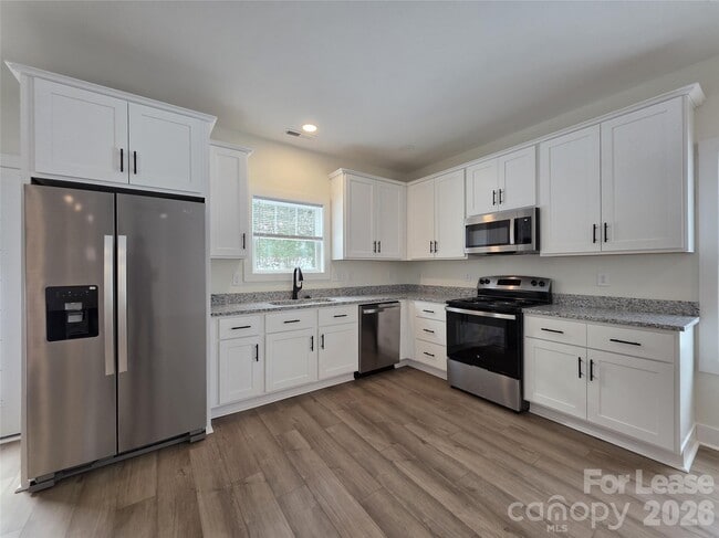 Photo - 126 Heath St