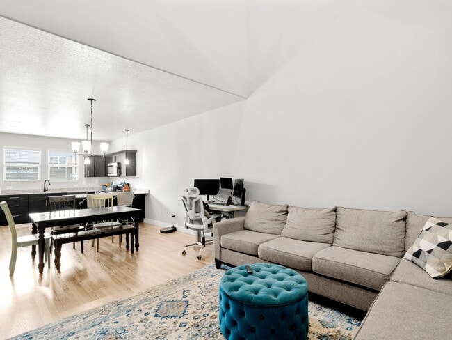 Photo - Private Basement Suite in Bright Co-Ed Townhome in Lehi Exchange! Unit 4 (Basement)