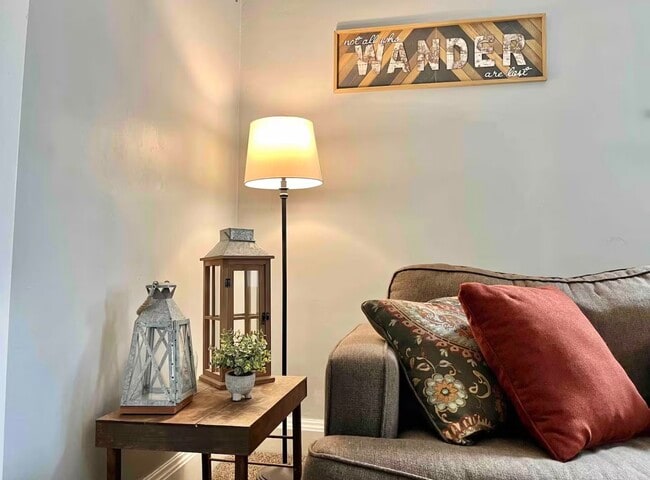 Photo - 10702 Lamontier Ave Unit D