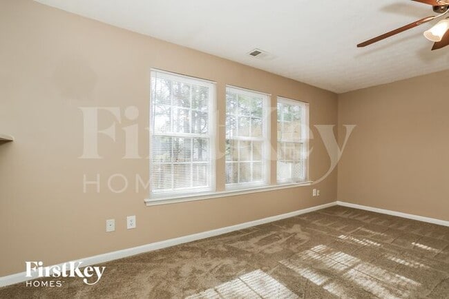 Photo - 1221 Andrews Dr