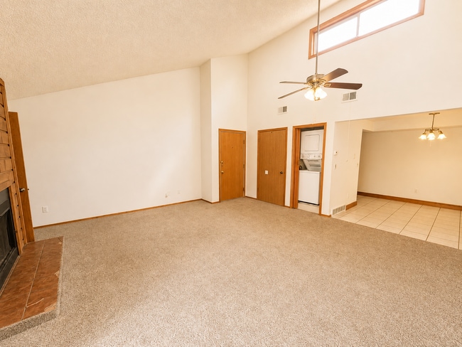 Photo - 2932 Shadow Creek Dr