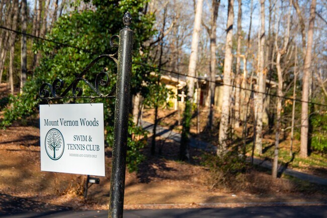 Photo - 6495 Vernon Woods Dr NE