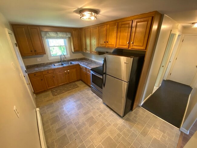 Photo - 24 River St Unit B