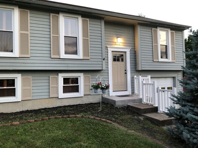 Photo - Short term furnished rental for temporary ...