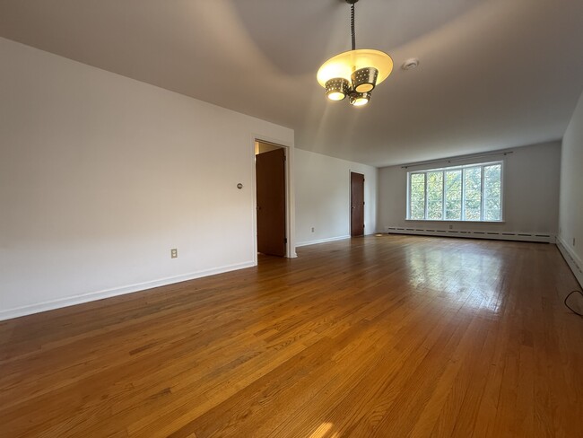 Photo - 164 Terrace Ave