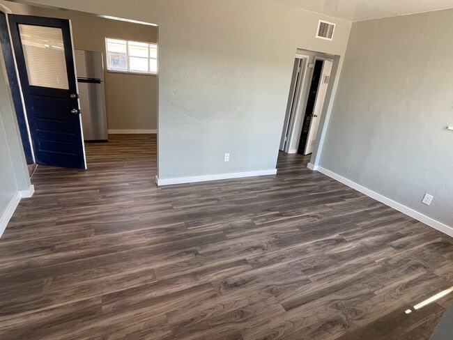 Photo - Remodeled Two Bedroom, End Unit with A/C and Large Fenced Yard at La Terraza!! Unit Forg2132C