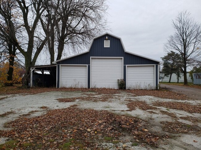 Photo - 983 US HWY 11