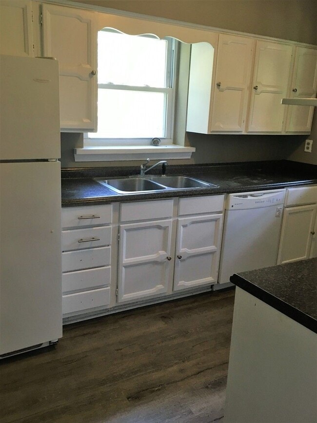 Photo - 3910 Cary Street Rd Unidad A