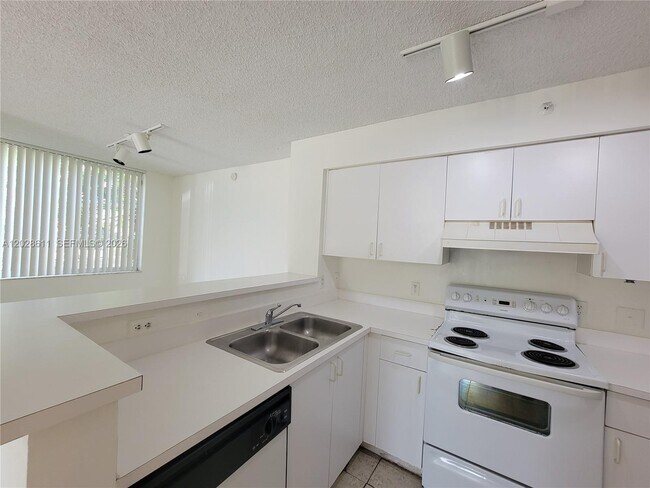 Photo - 12148 St.Andrews Pl Unit 101