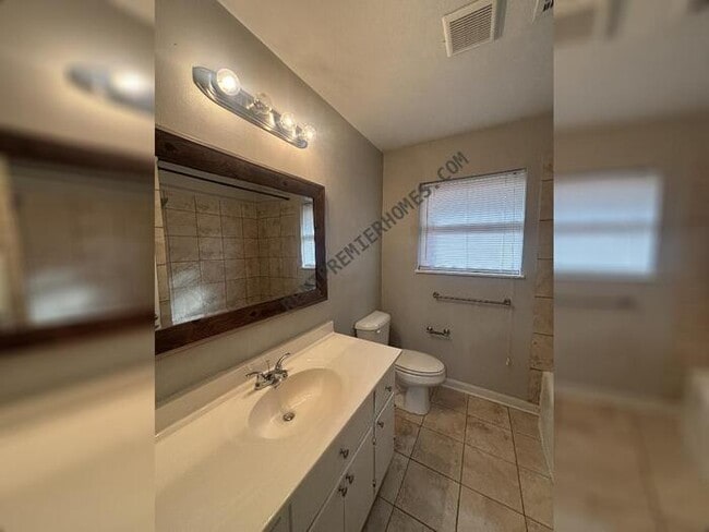 Photo - 6816 W 32nd St