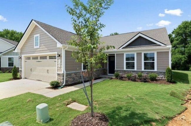 Photo - Beautiful White House Home | Granite Counters, Gas Range & One-Level Living