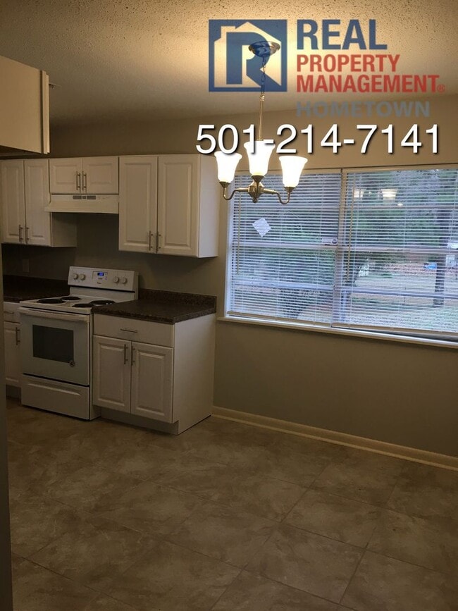 Photo - 2305 Cary Blk
