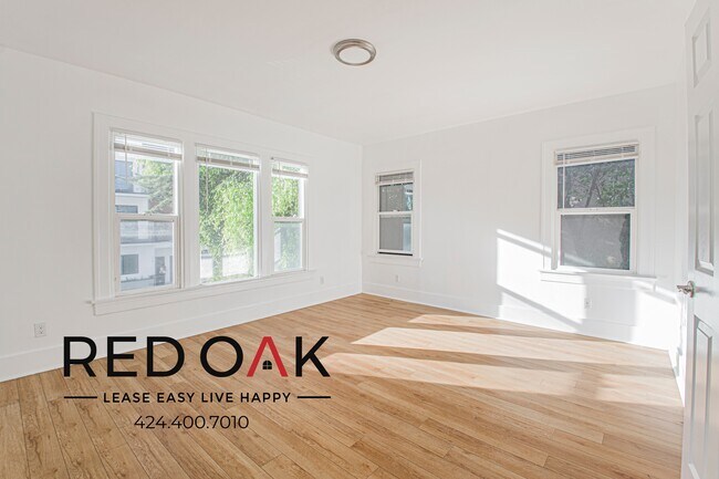 Building Photo - 708 N Gramercy Pl Unit 710