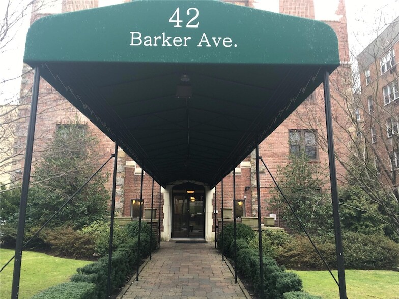 Photo - 42 Barker Ave