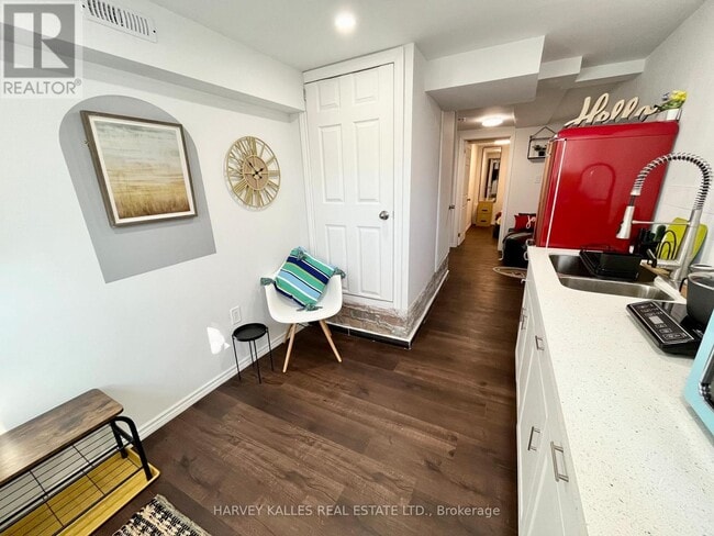 Photo - 26 Leyton Ave
