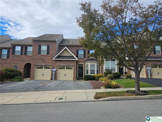 Photo - 311 Blue Sage Dr