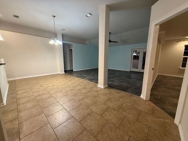 Photo - Milton - Tidal Bay - 4 bedroom, 2 bathroom with 2 car garage