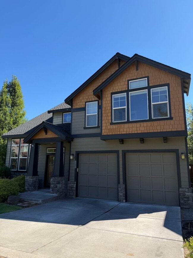 Photo - 61112 Snowbrush Dr