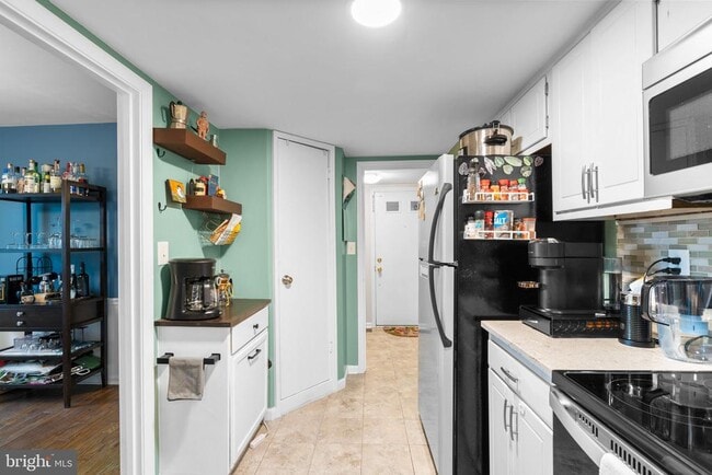 Photo - 702 Hemlock Ct