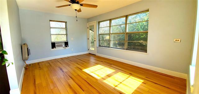Photo - 2604 N Locust St