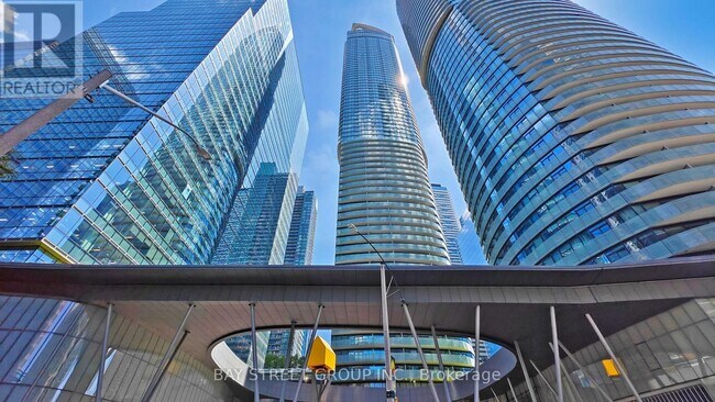 Photo - 14 York St Unit 5903