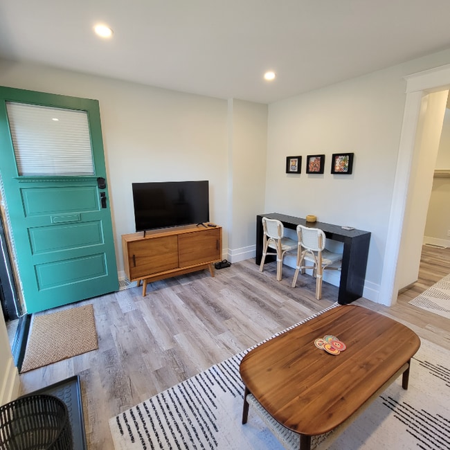 Photo - 112 W Bayaud Ave