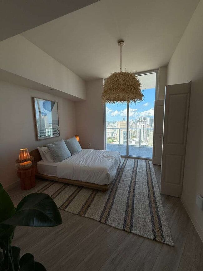 Photo - 521 SW 4th Ave Unidad A10