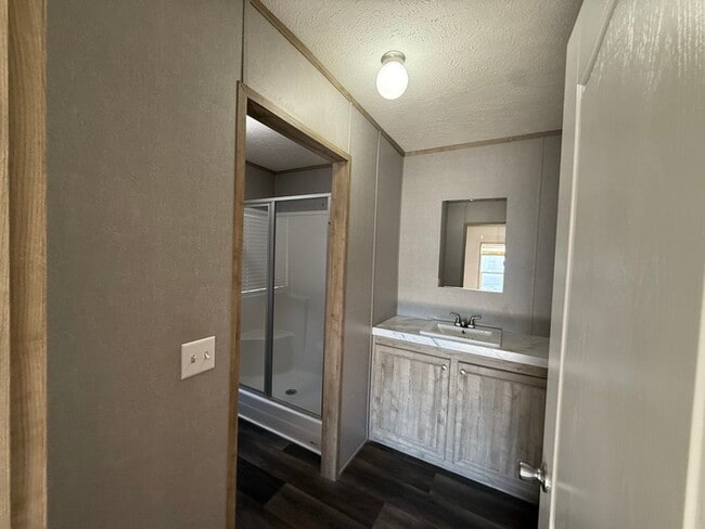 Photo - Mobile home for sale